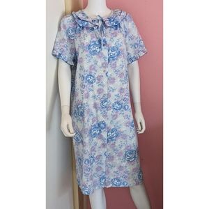 Dan - Ellen | Lilac Floral Print Ruffles Neck & Sleeve Hem Pajama Snaps Dress L